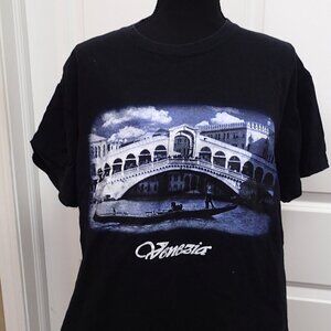 Men's Venezia Black Tshirt Size XL